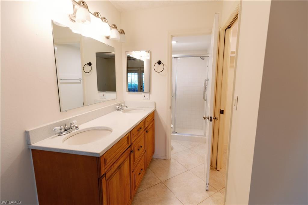 1015 Mainsail DR 103