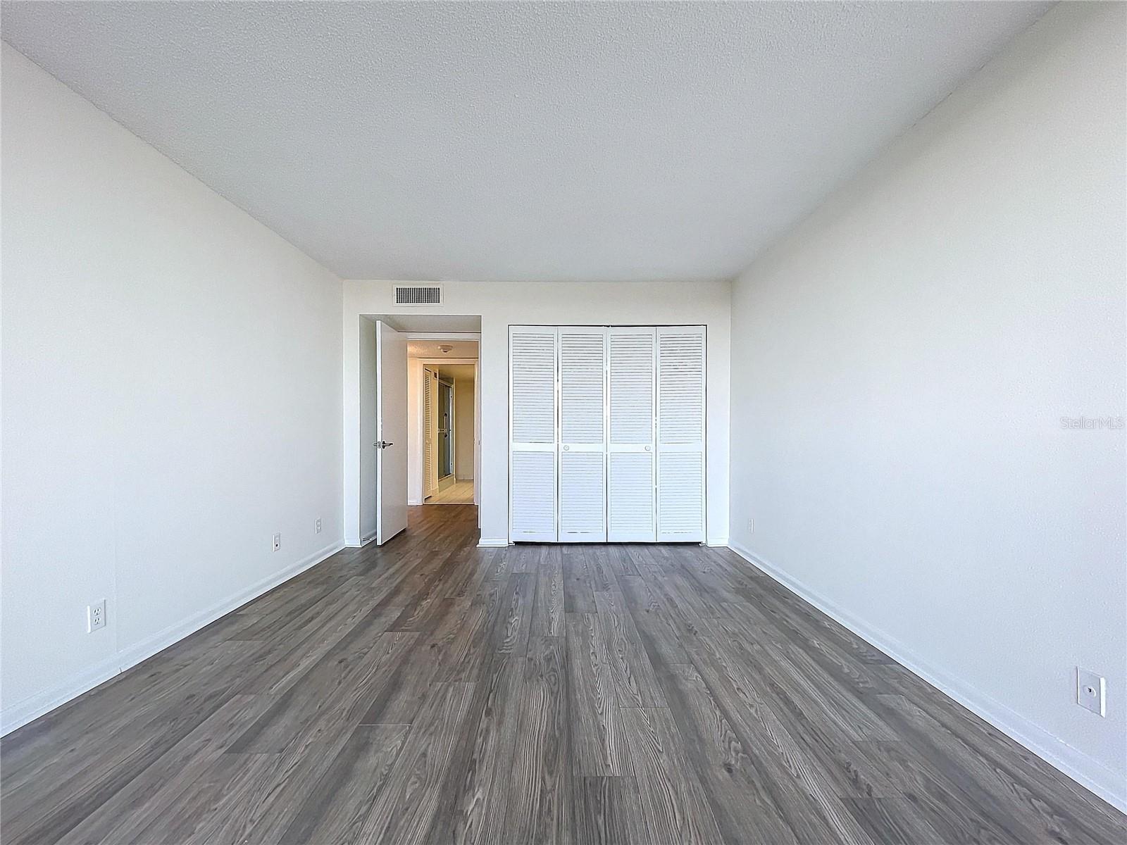 220 BELLEVIEW BLVD #609