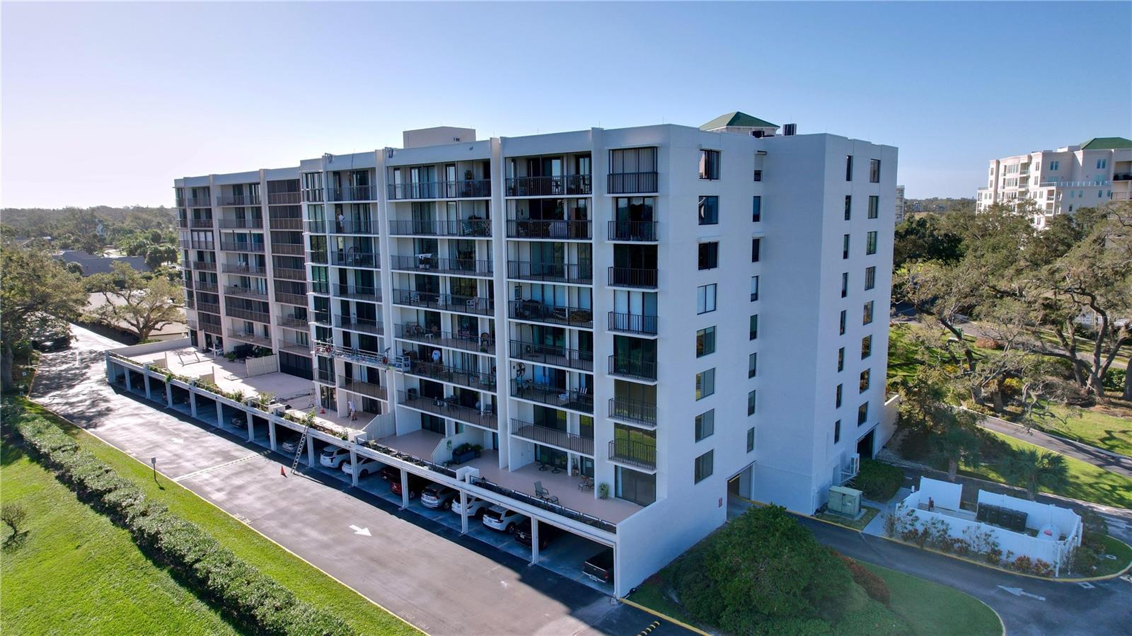 220 BELLEVIEW BLVD #609