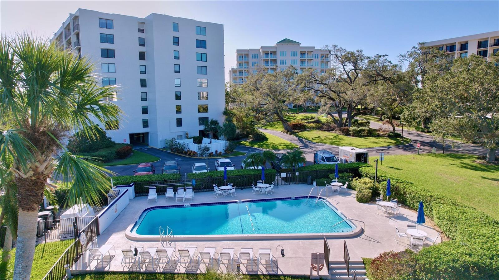 220 BELLEVIEW BLVD #609