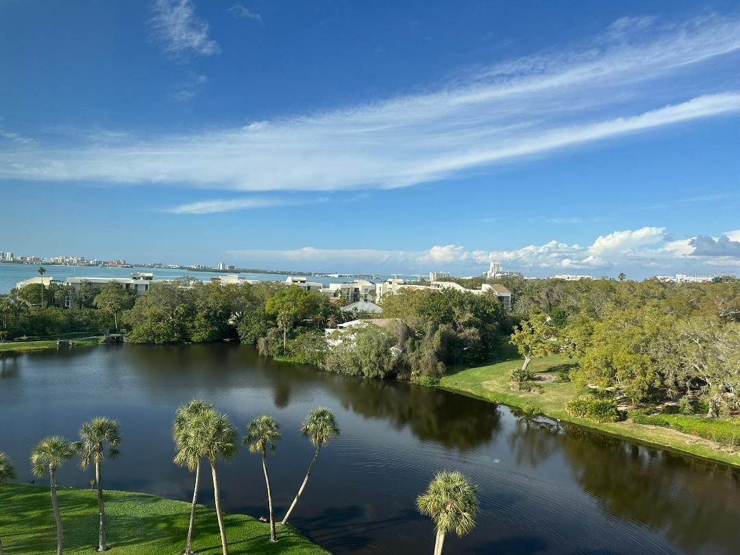 220 BELLEVIEW BLVD #609