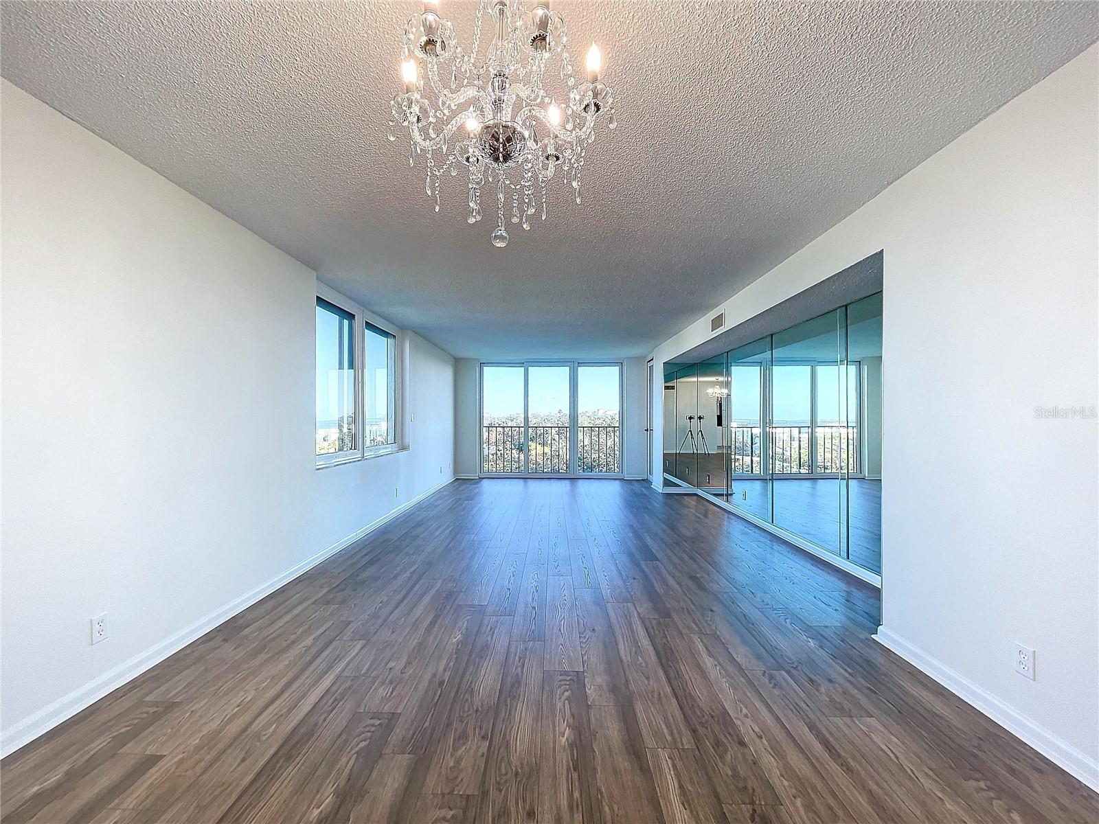 220 BELLEVIEW BLVD #609