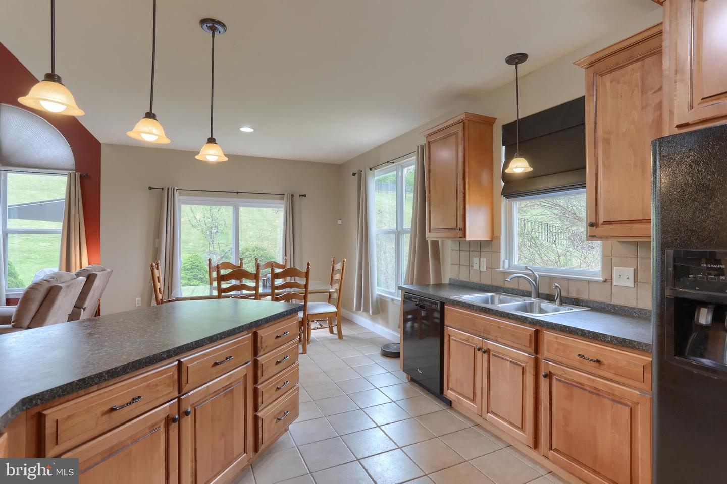 433 Eagleview Dr
