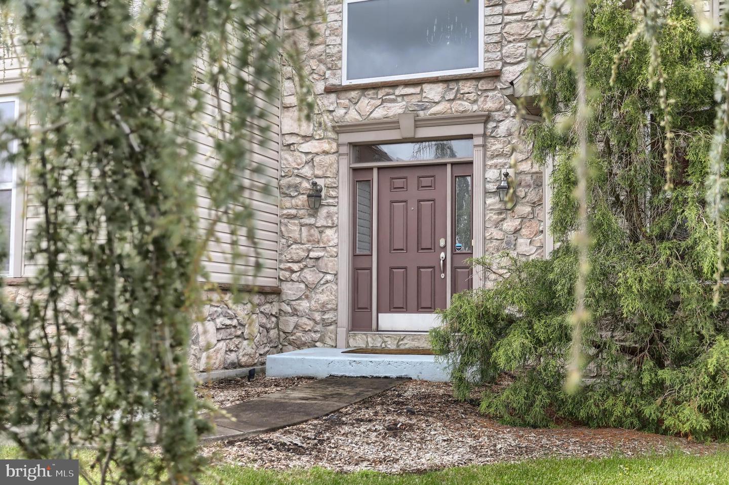 433 Eagleview Dr