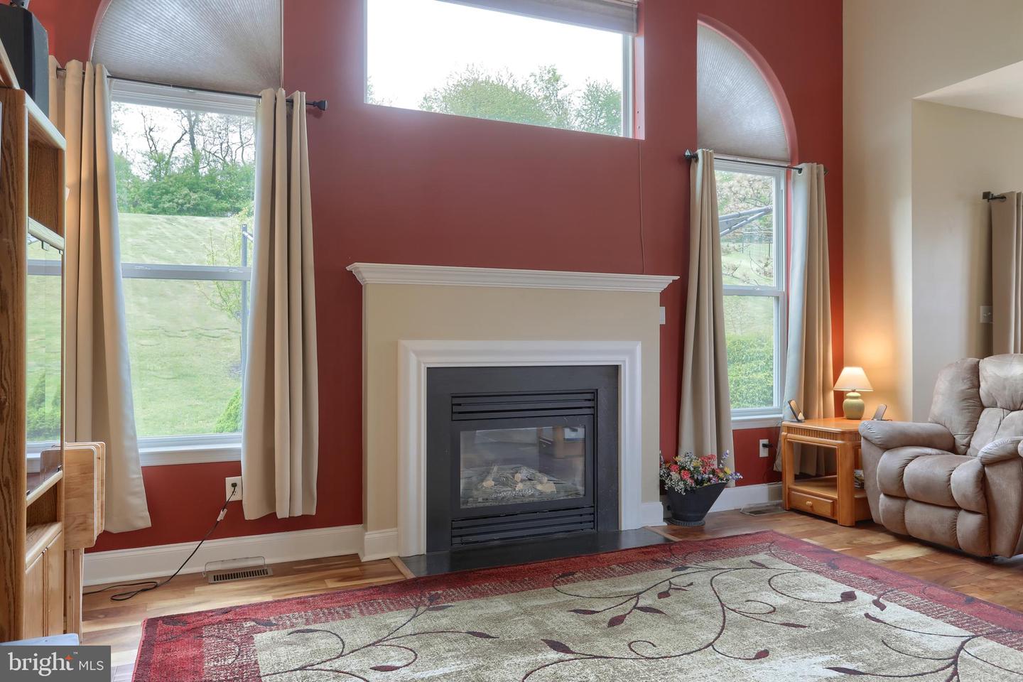 433 Eagleview Dr
