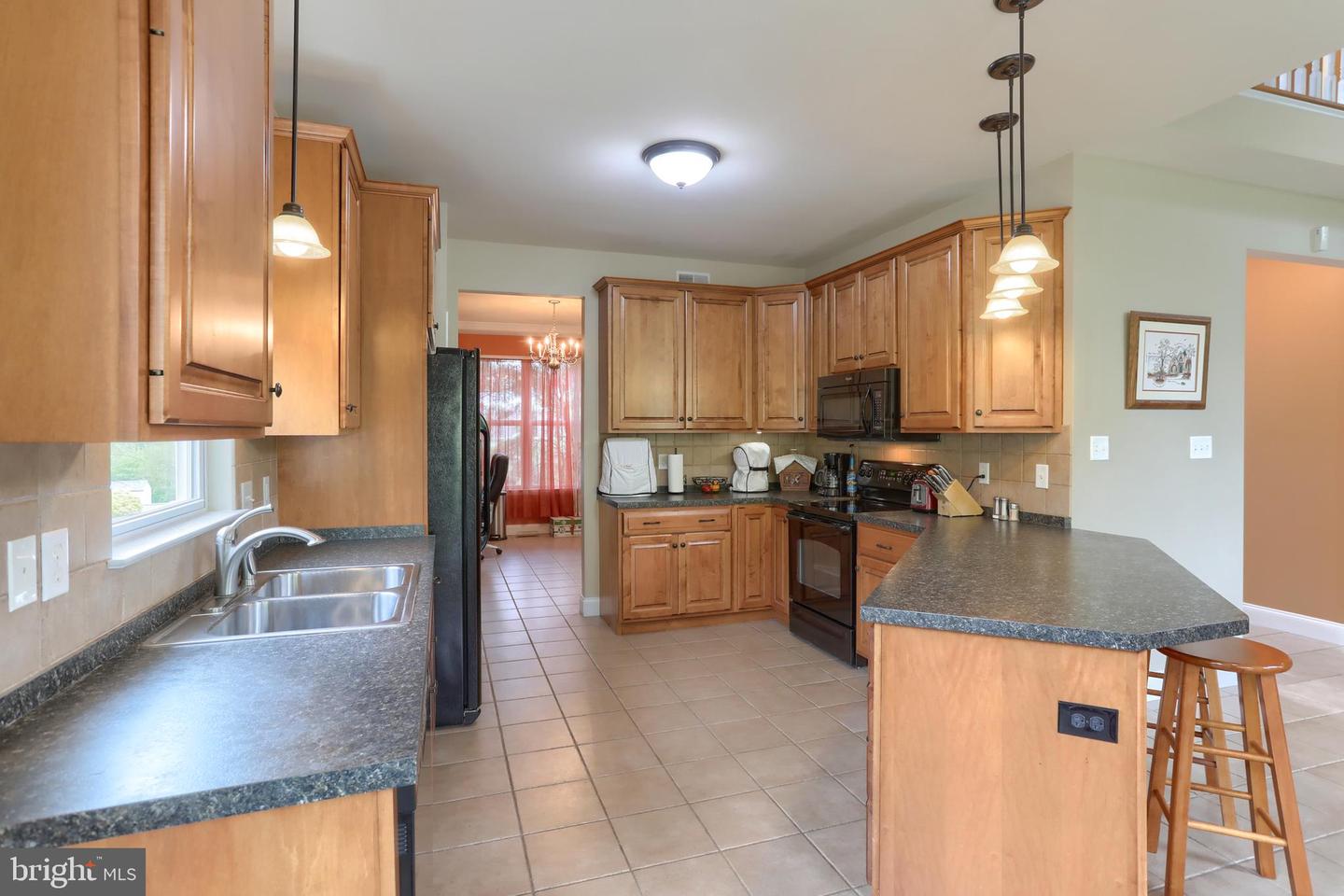 433 Eagleview Dr