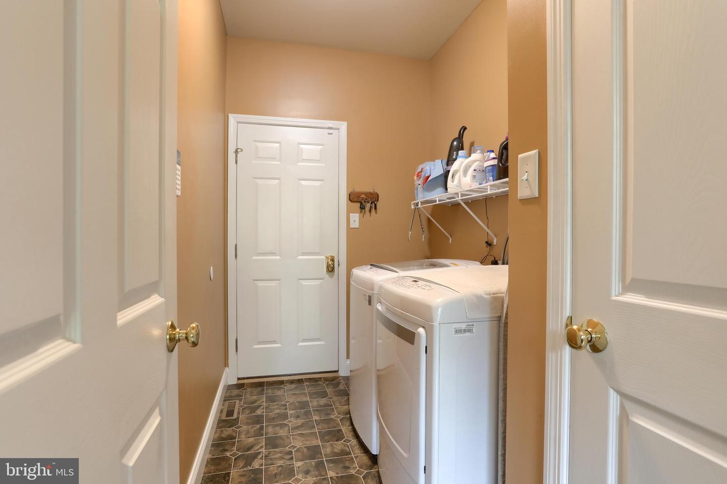 433 Eagleview Dr