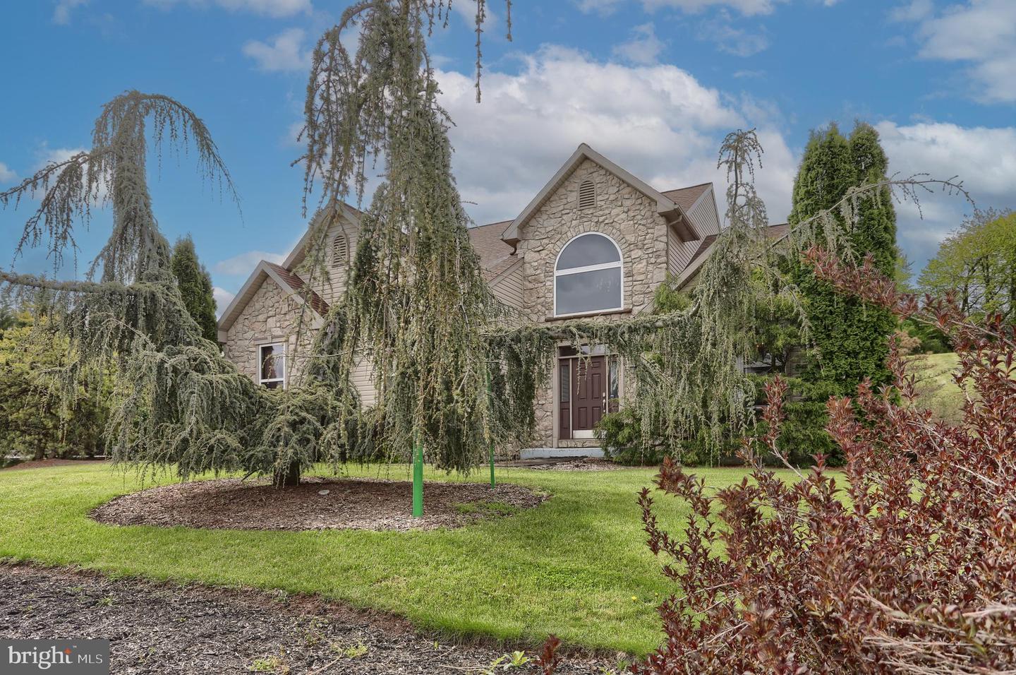 433 Eagleview Dr