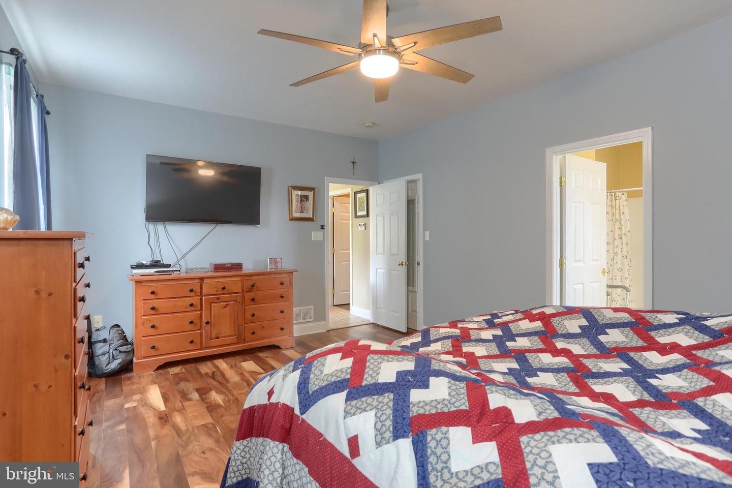 433 Eagleview Dr