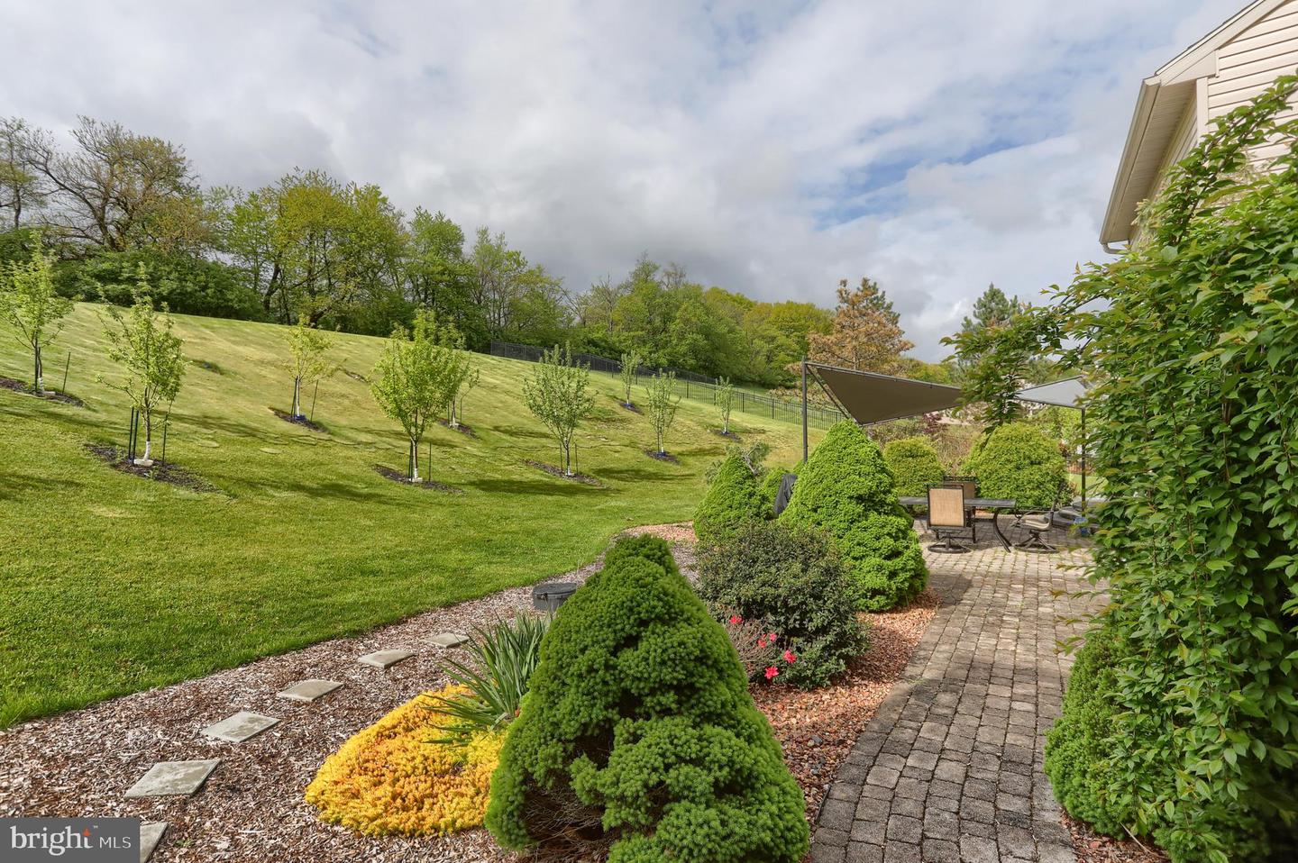 433 Eagleview Dr