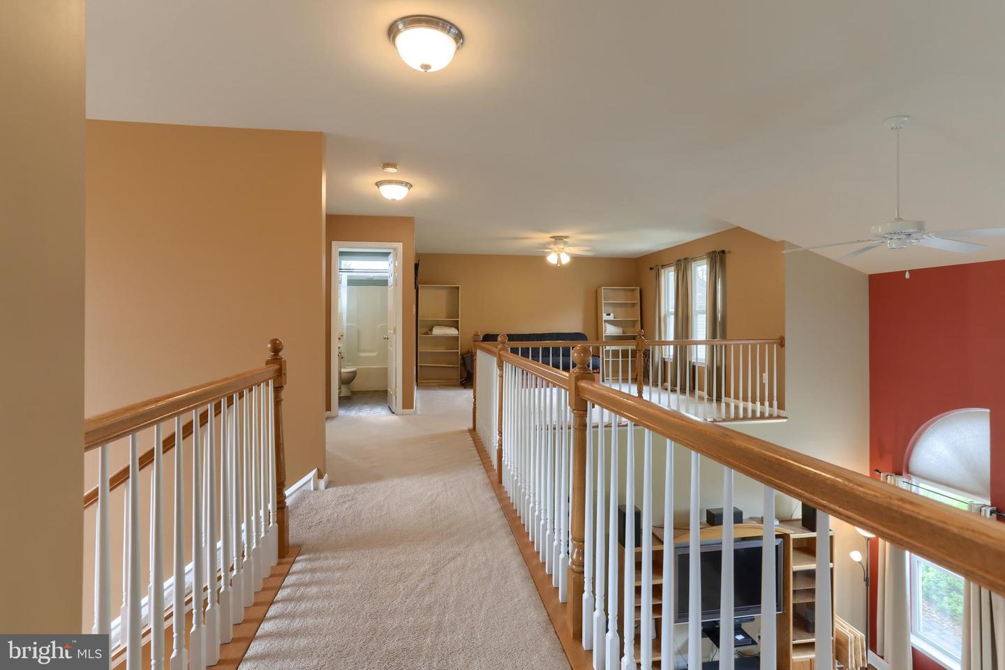 433 Eagleview Dr