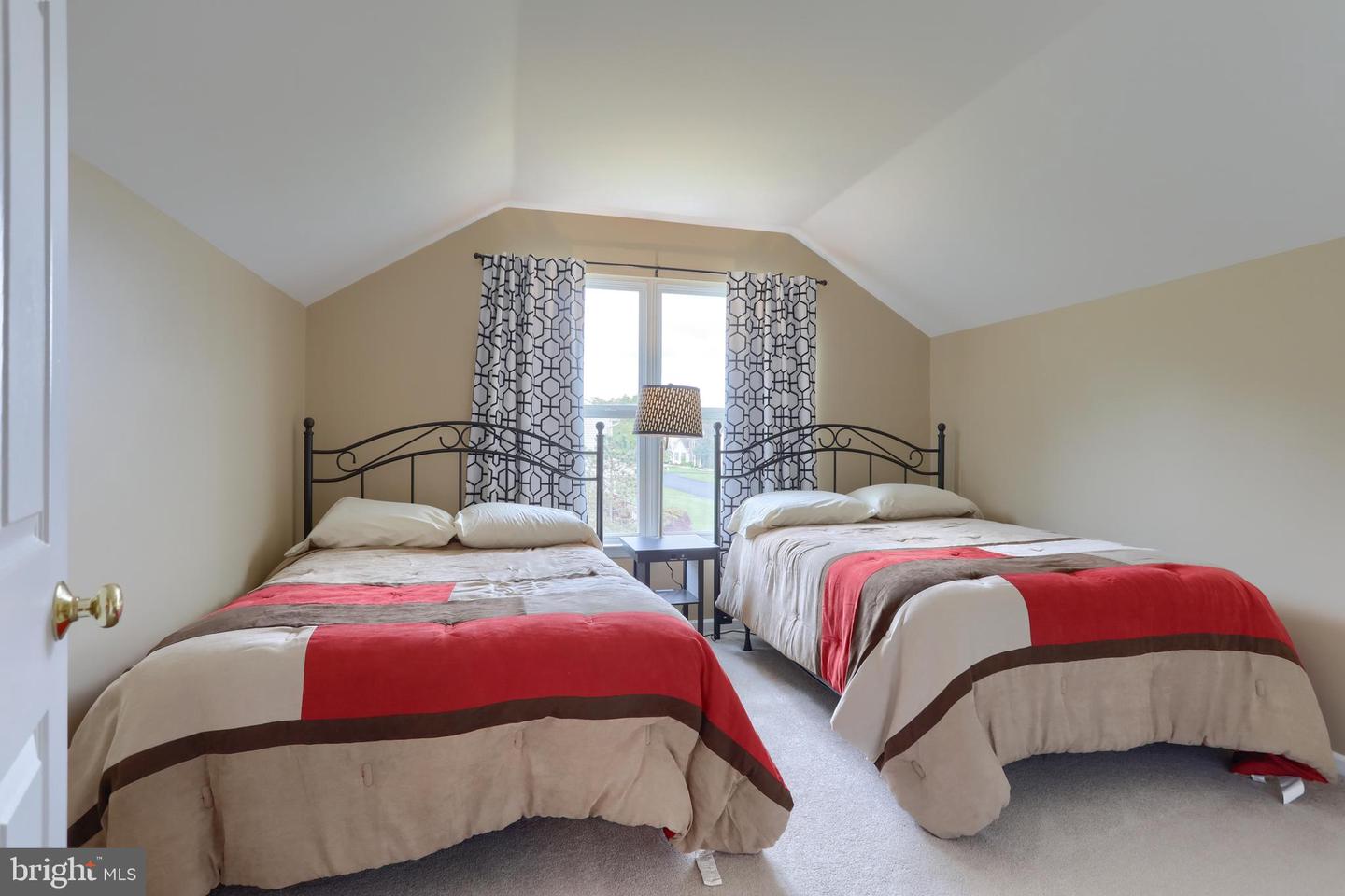 433 Eagleview Dr