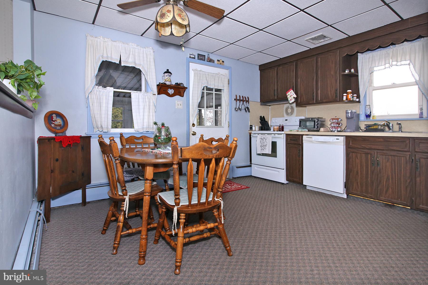 48 Wenrich Ave
