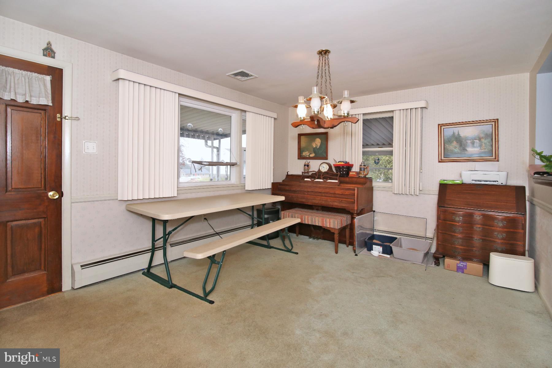 48 Wenrich Ave