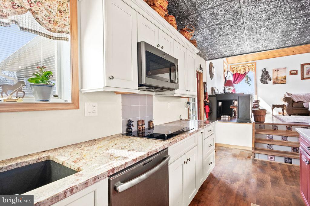 534 CHARMING FORGE ROAD
