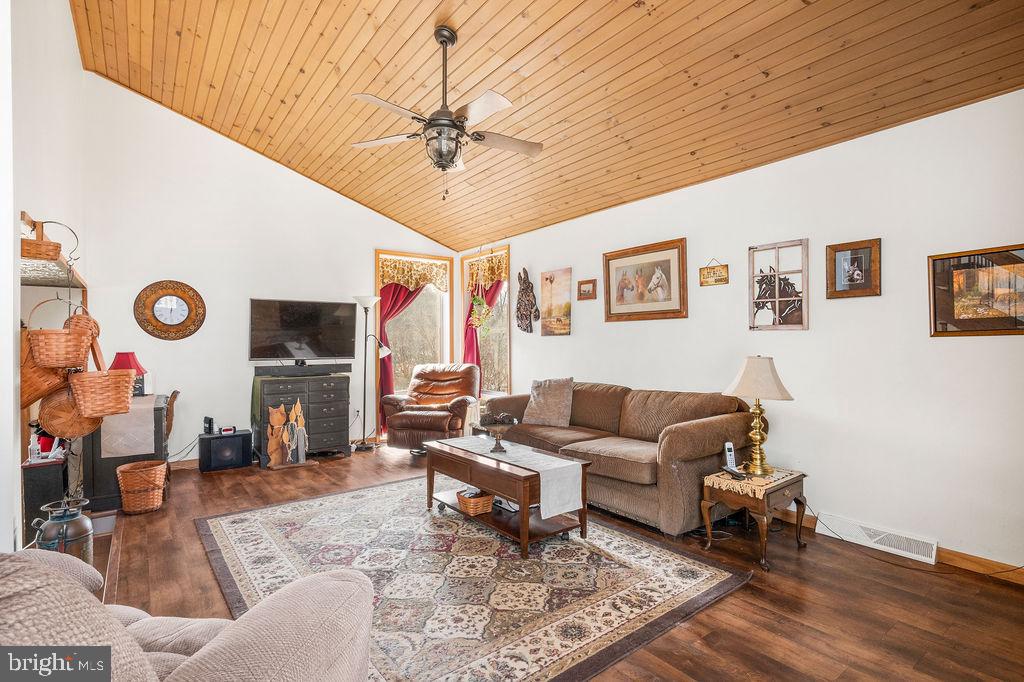 534 CHARMING FORGE ROAD