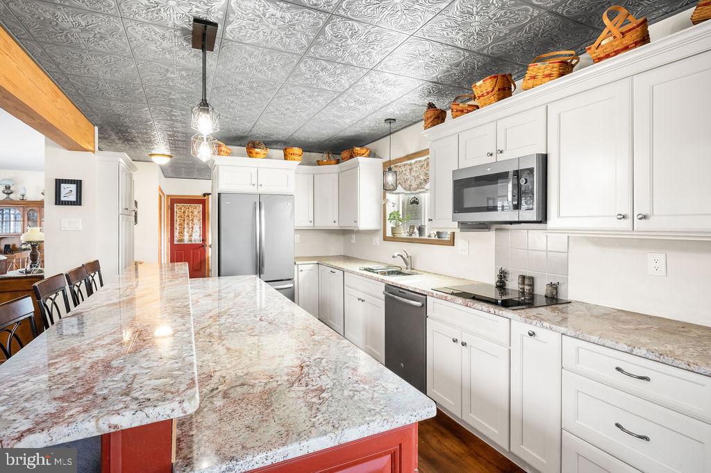 534 CHARMING FORGE ROAD