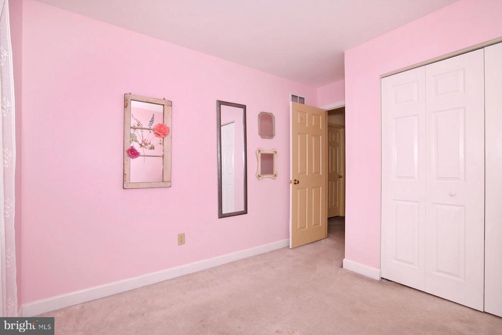 411 OMICRON PLACE
