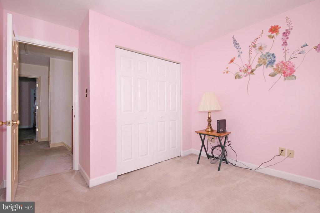 411 OMICRON PLACE
