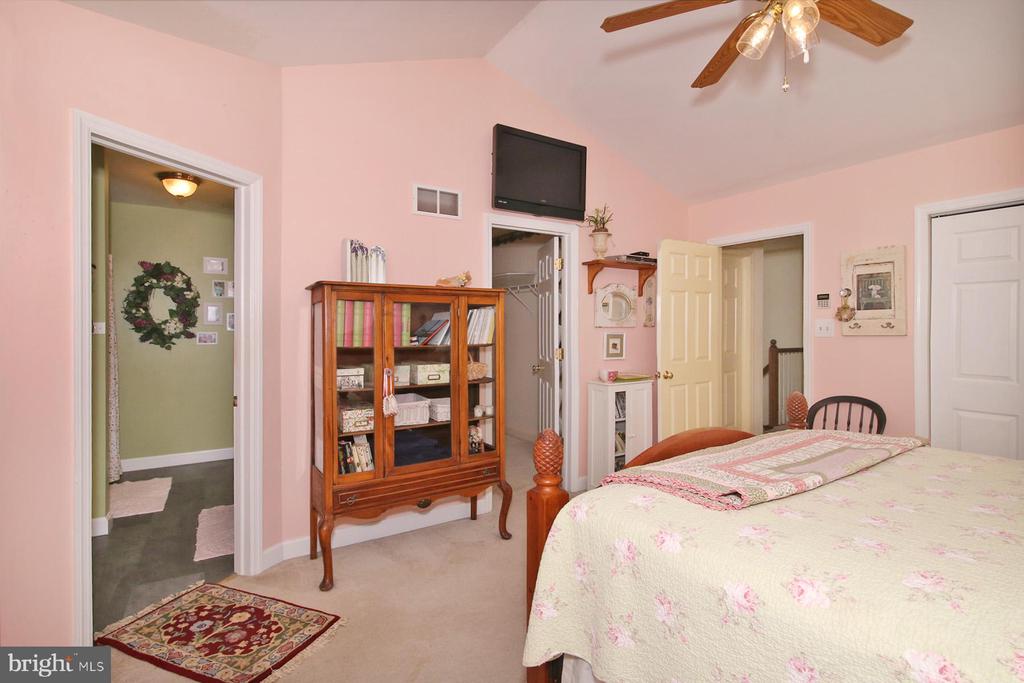 411 OMICRON PLACE