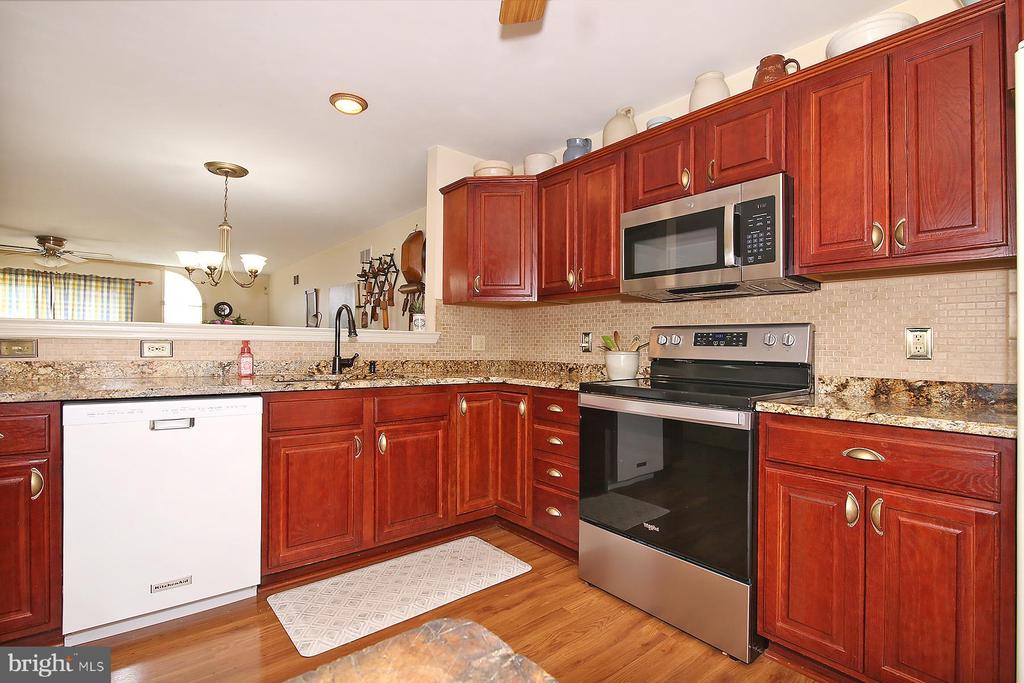 411 OMICRON PLACE