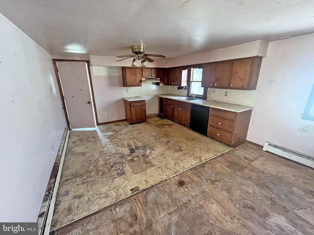 66 Rocky Ridge Rd