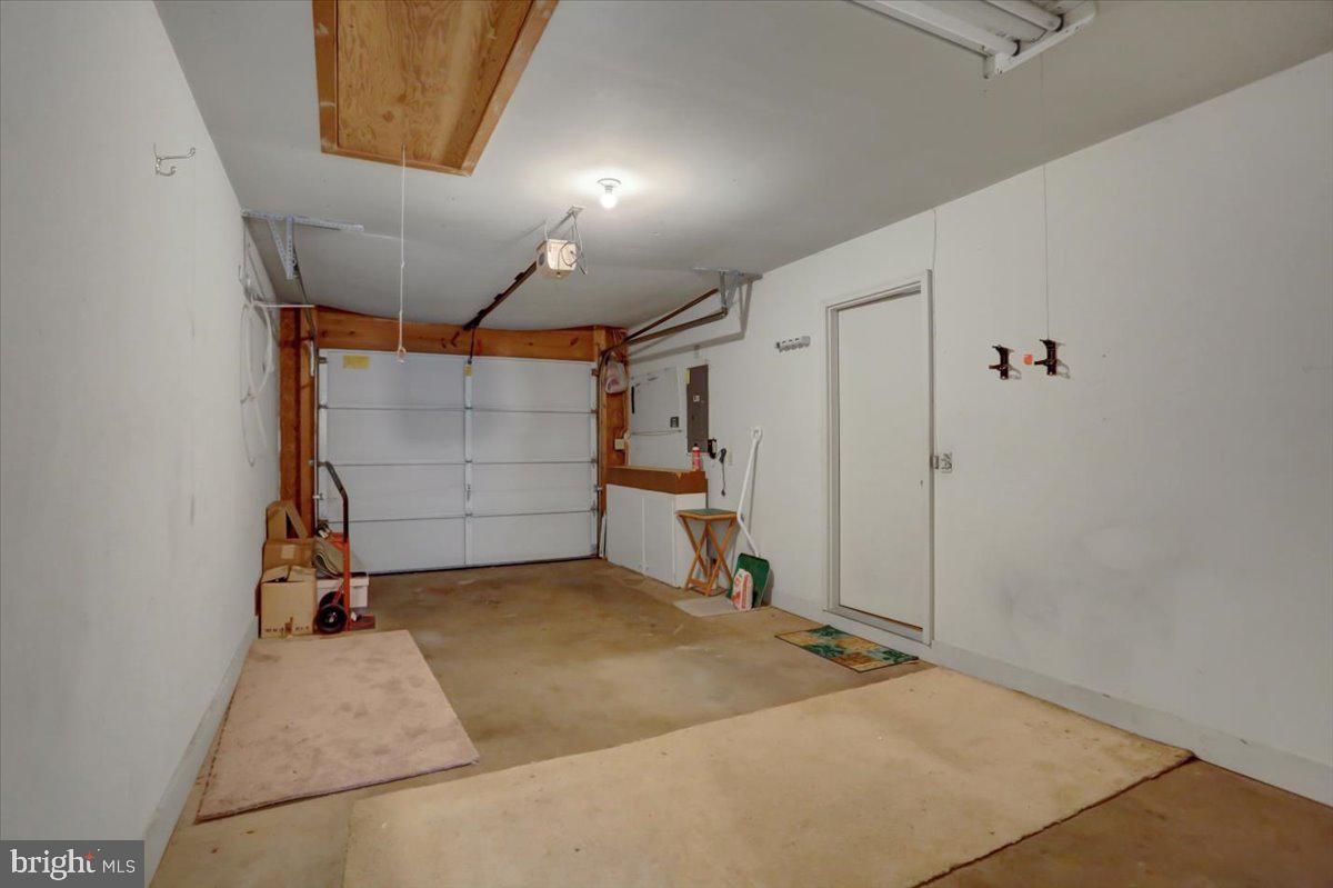 41 Westfields Dr