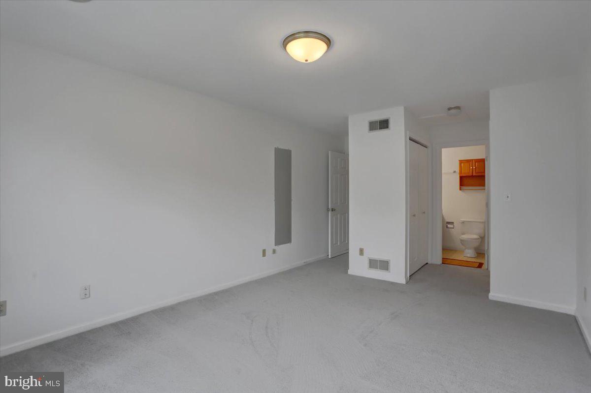 41 Westfields Dr