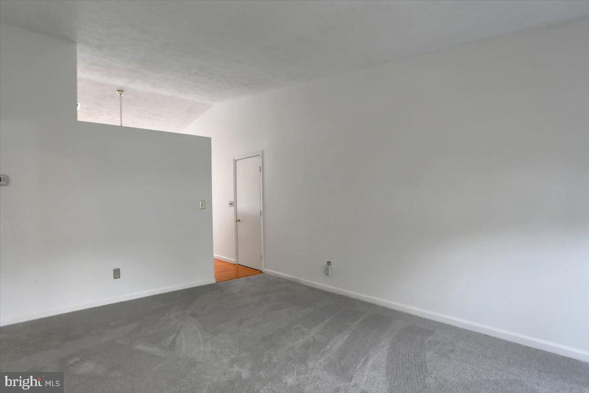 41 Westfields Dr