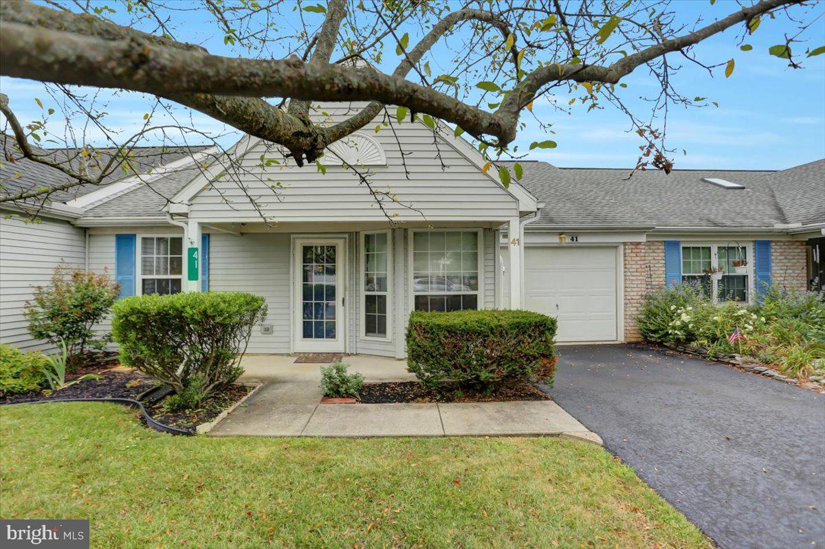 41 Westfields Dr
