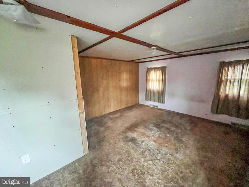 368 Martins Corner Rd