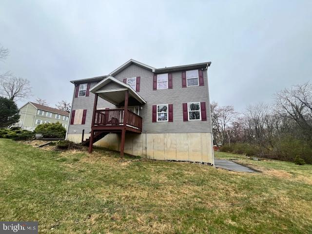 1051 Front St