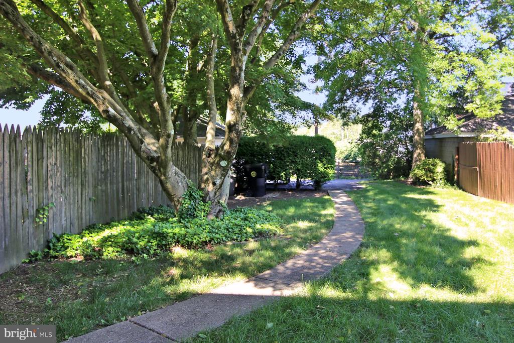 322 N Paxtang Ave