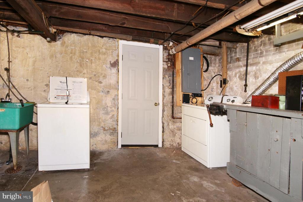 322 N Paxtang Ave