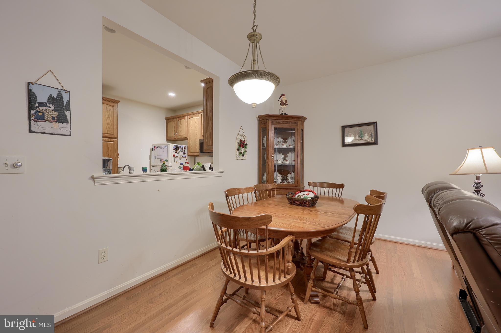 773 Creekside Dr