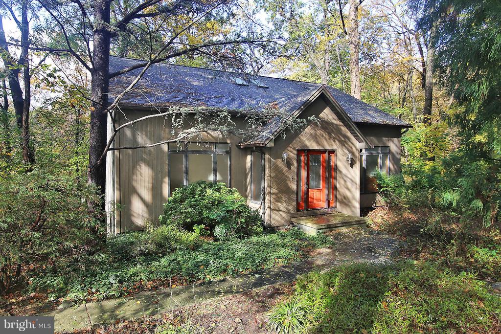 875 VERDEN DRIVE