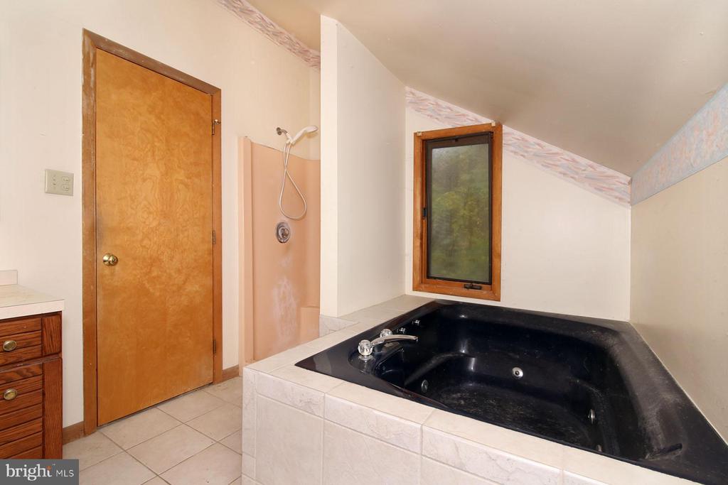 875 VERDEN DRIVE