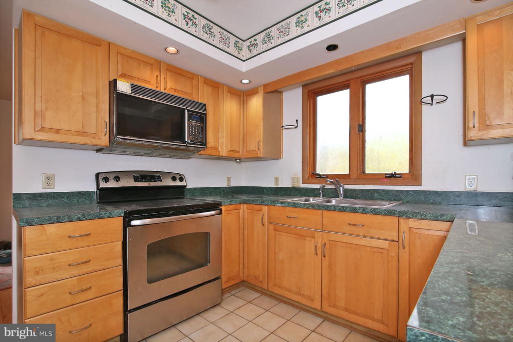 875 VERDEN DRIVE