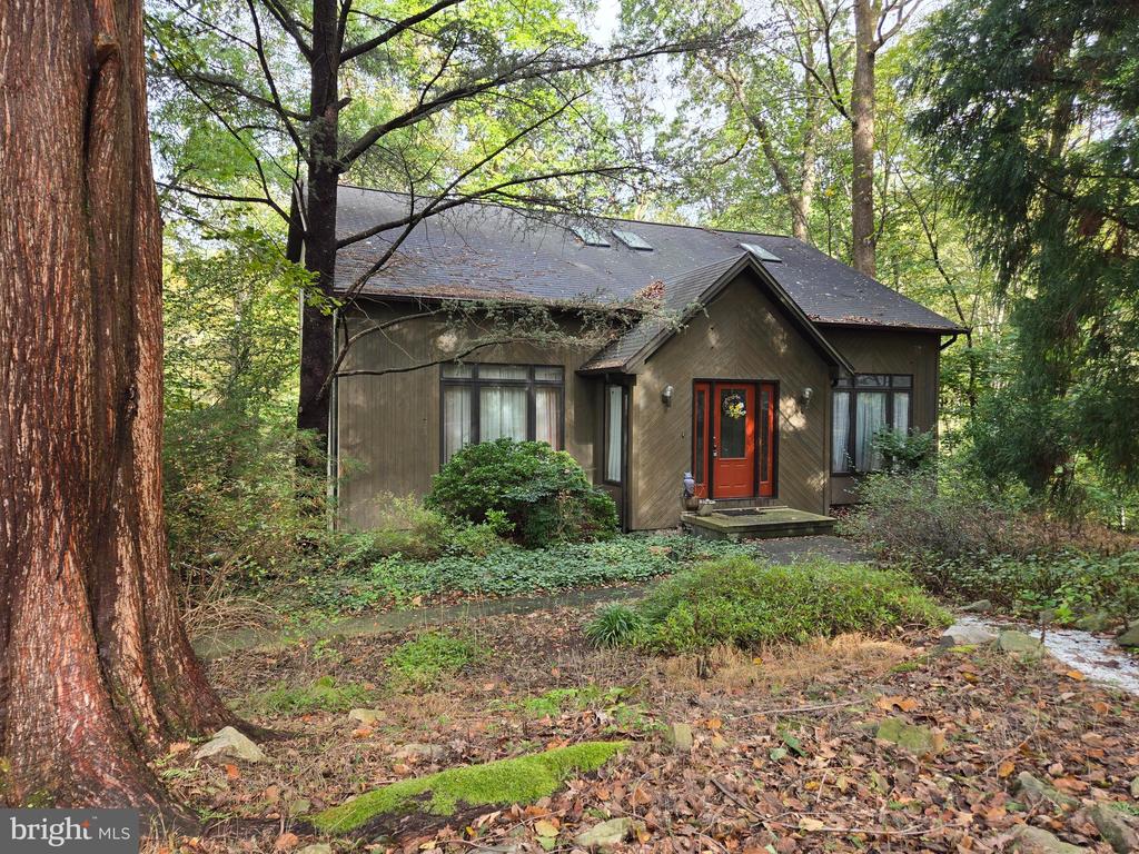 875 VERDEN DRIVE