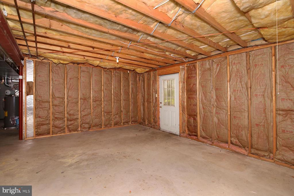 875 VERDEN DRIVE