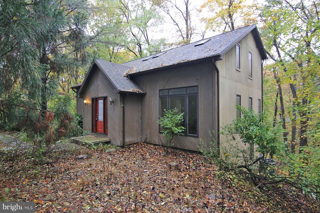 875 VERDEN DRIVE