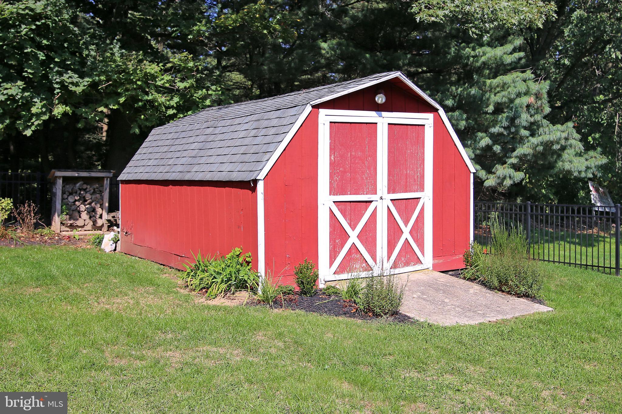 216 Snavely Mill Rd