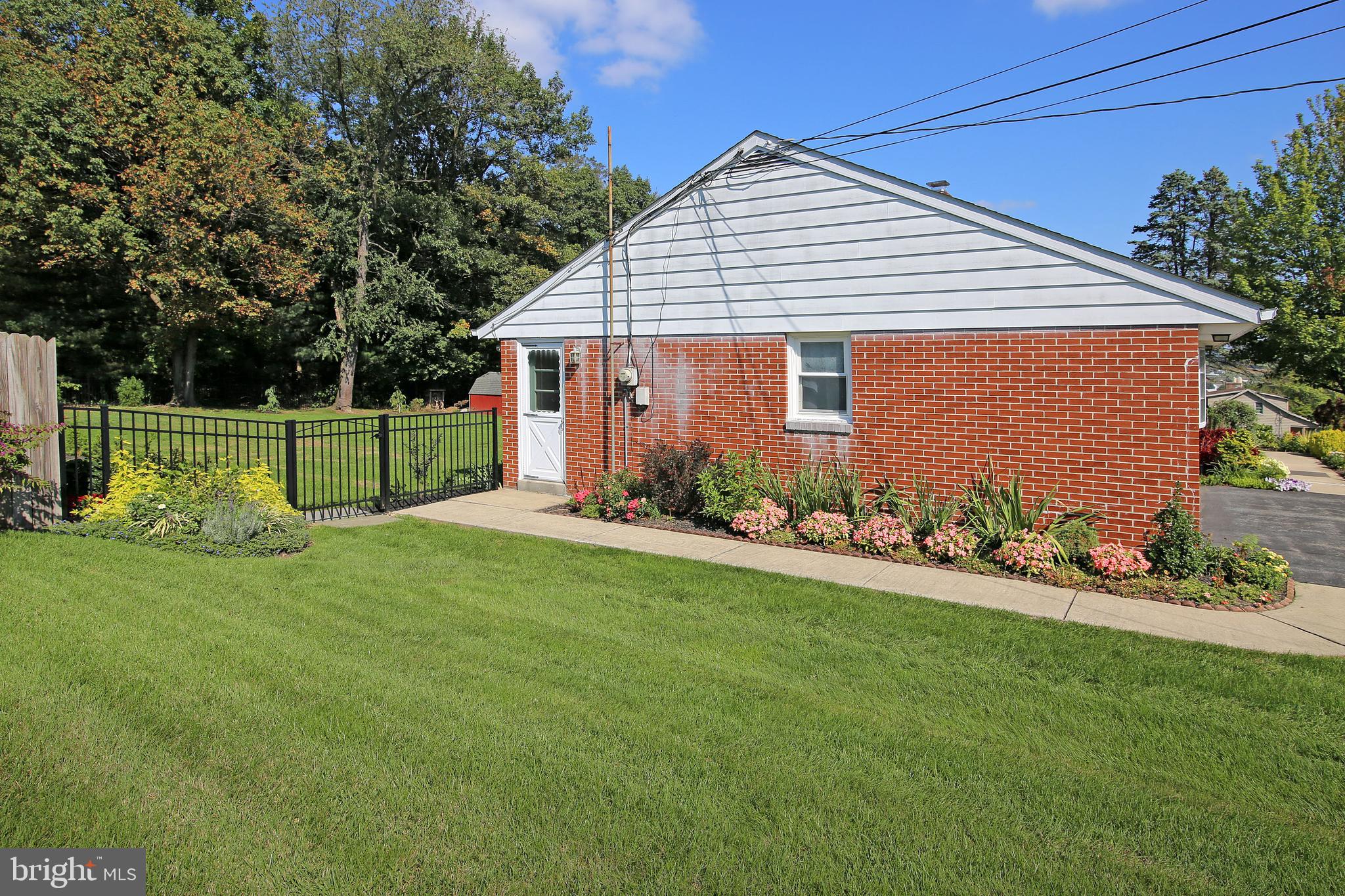 216 Snavely Mill Rd