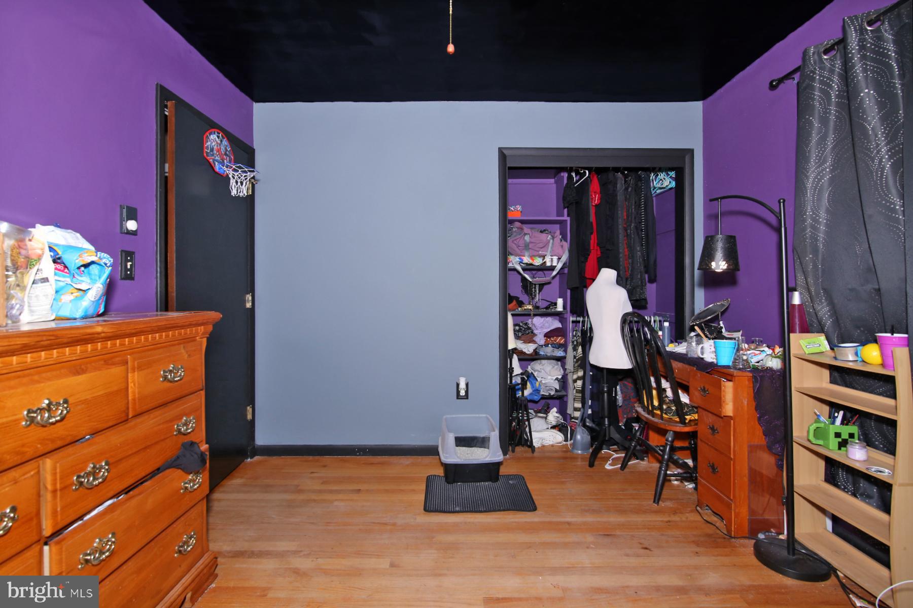 3 Edgemore Dr