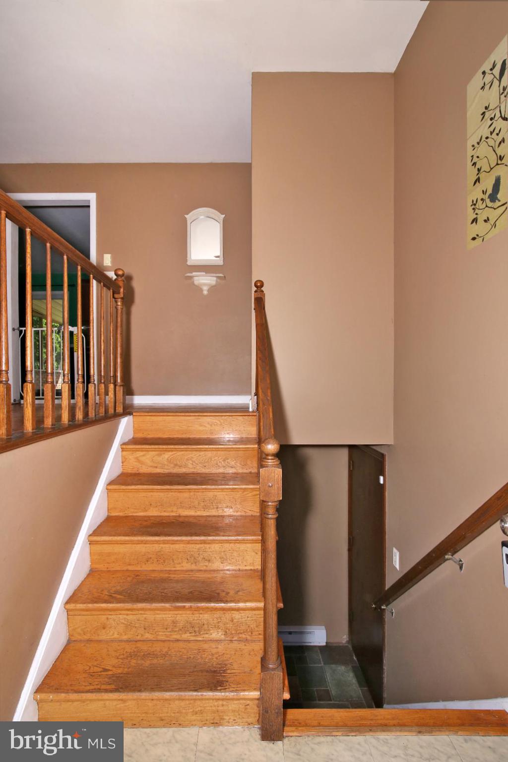 3 Edgemore Dr