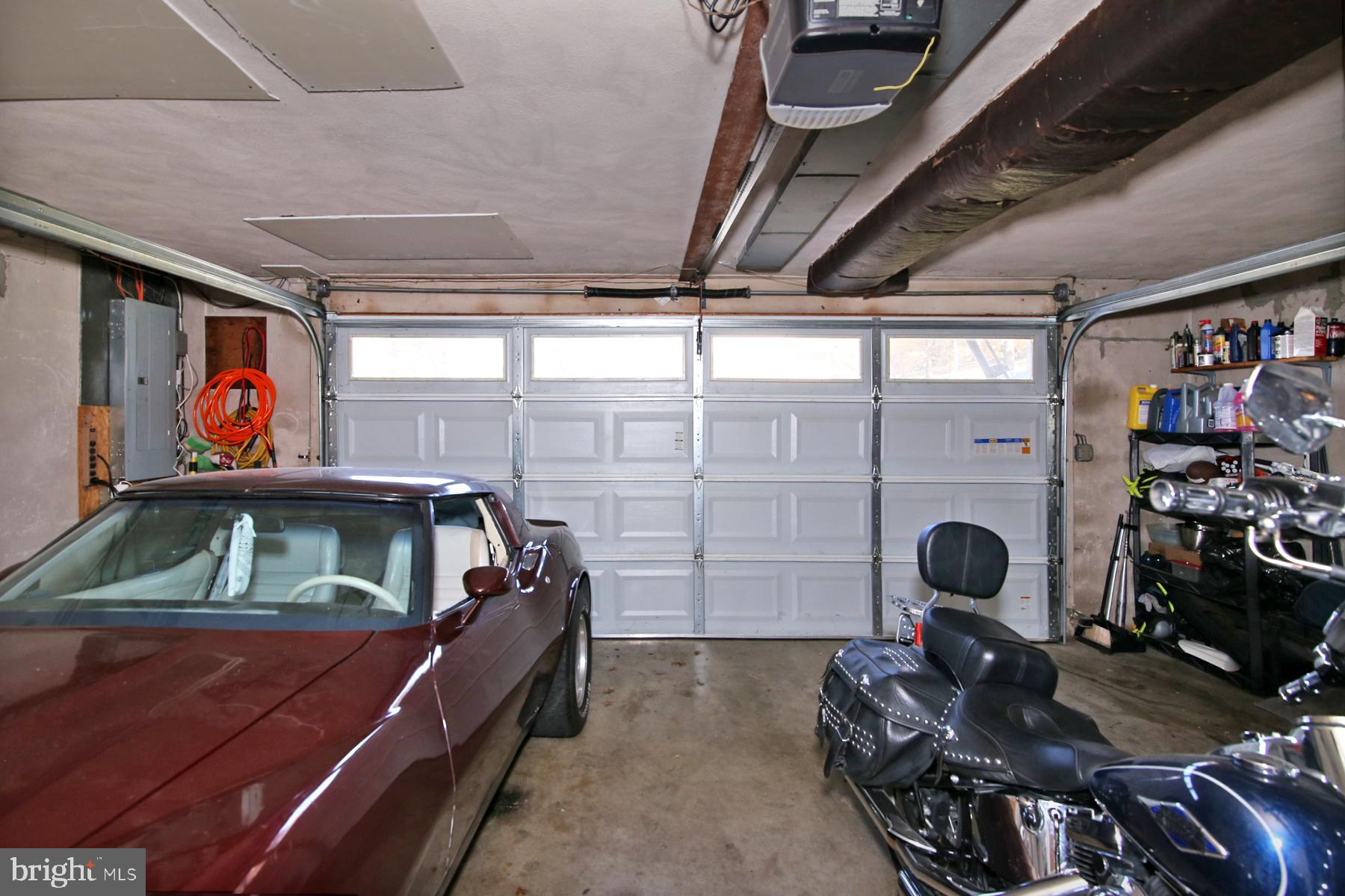 126 N Maple St