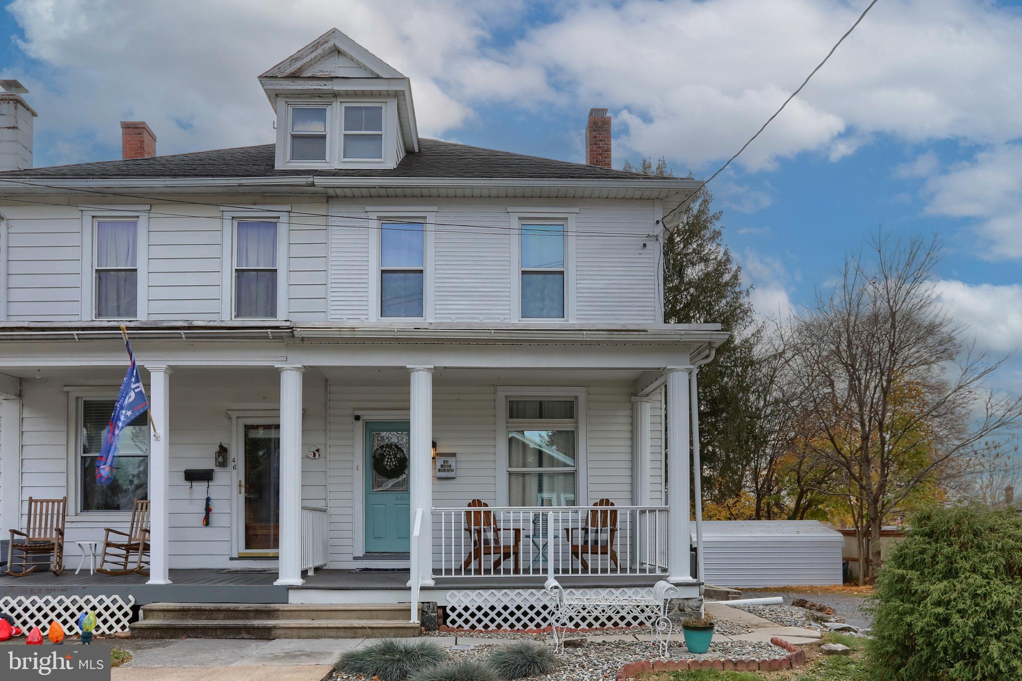 44 E Locust St