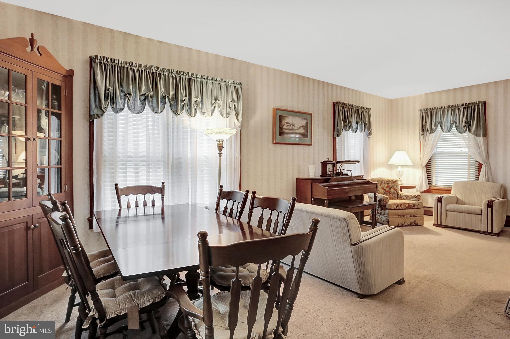 1406 Sandhill Rd