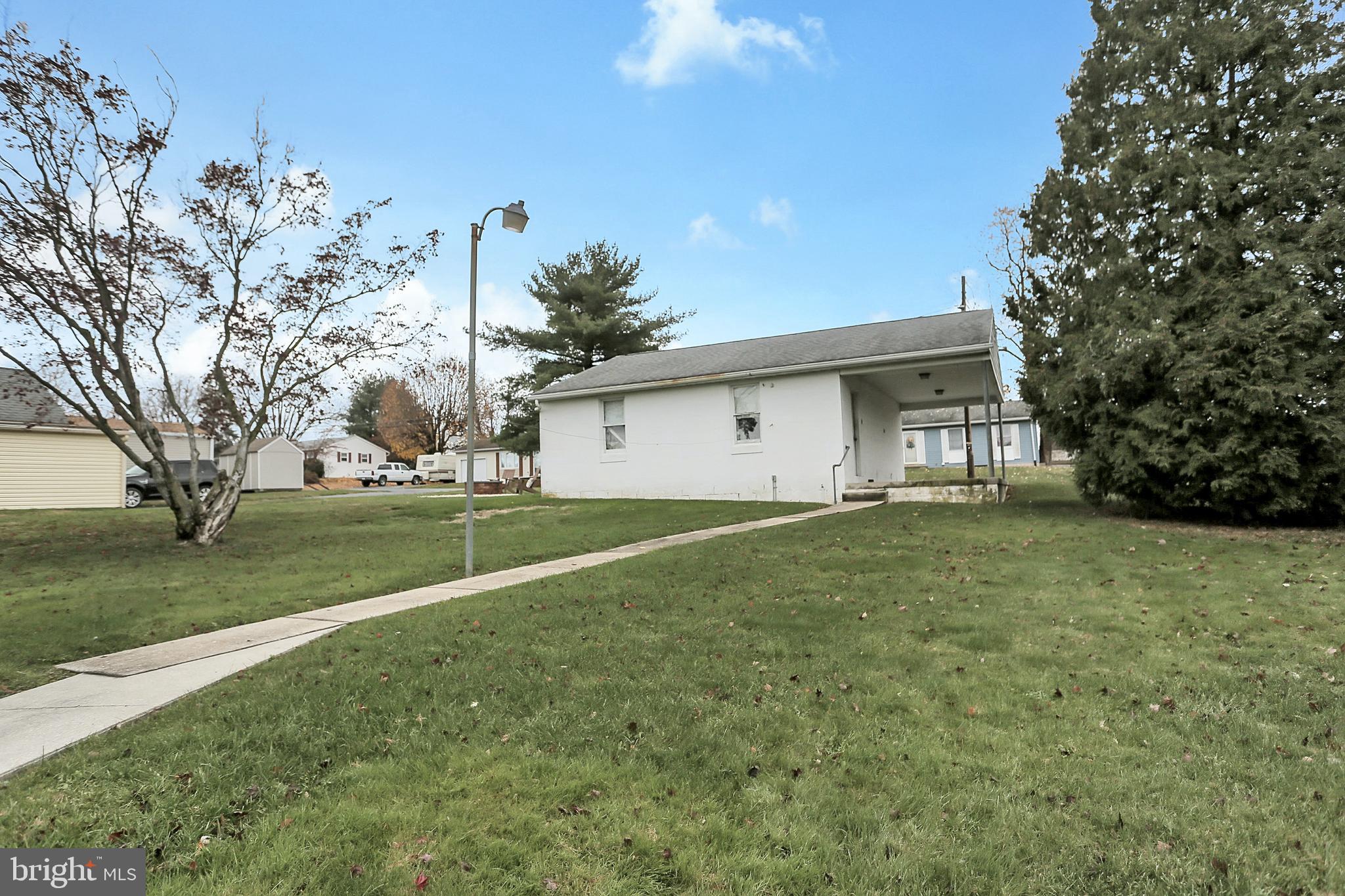 1406 Sandhill Rd