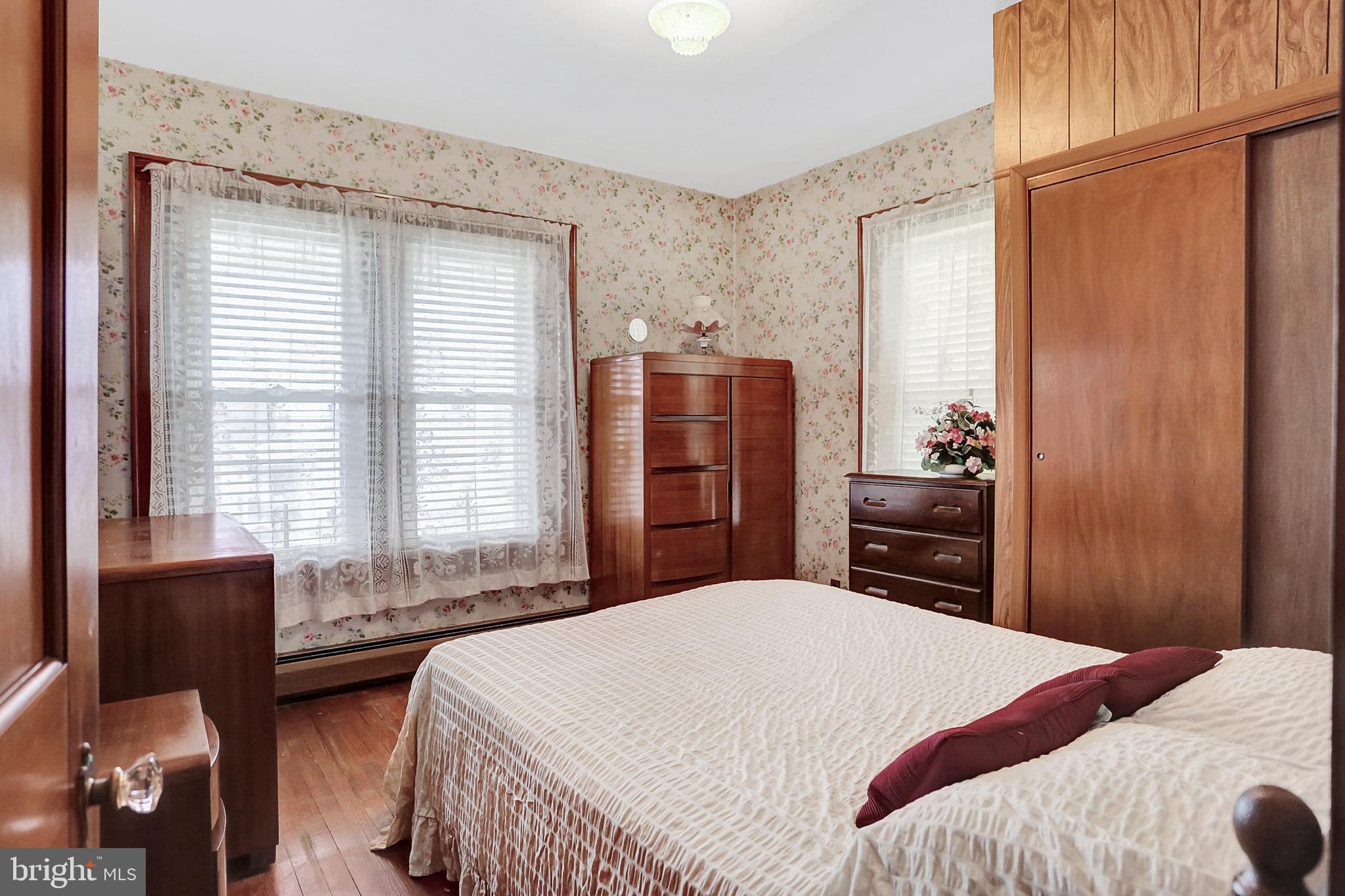 1406 Sandhill Rd